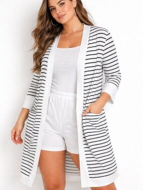 SHEIN Black & White Striped Open-Front Lounge Robe